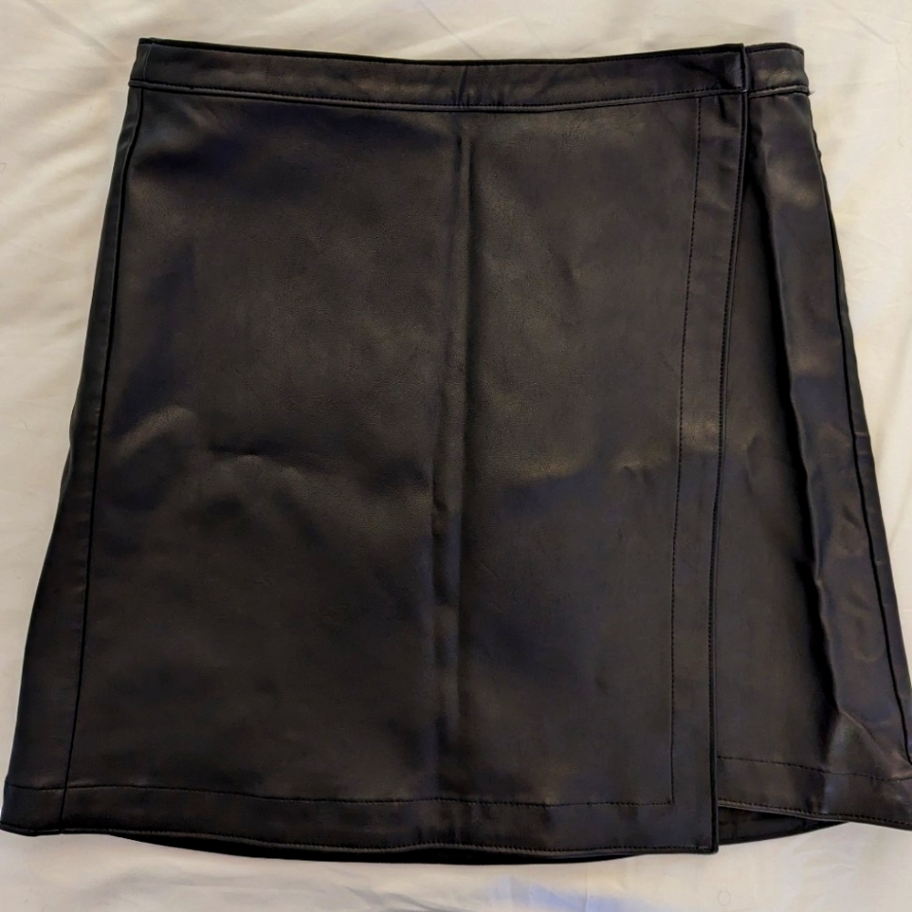 Abercrombie & Fitch Vegan Leather Skirt